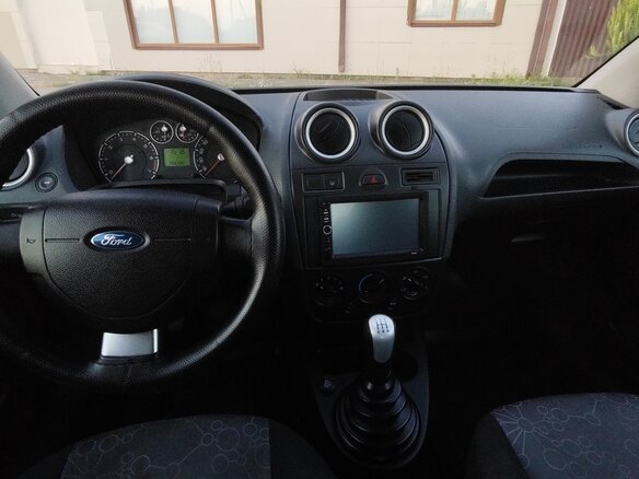 2007 Ford Fiesta Mk5, красный, 399900 рублей - вид 6
