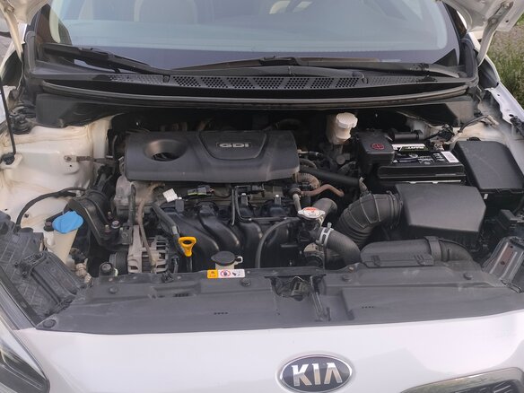 2016 Kia Ceed II Рестайлинг, белый, 1700000 рублей - вид 16