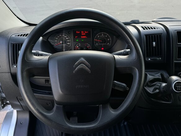 2017 Citroen Jumper, серебристый, 3690000 рублей - вид 12
