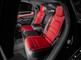 2025 Porsche Cayenne S Coupé III Рестайлинг, чёрный, 24822400 рублей, вид 4