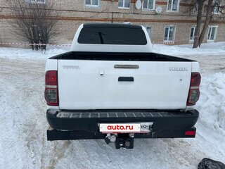 2013 Toyota Hilux VII Рестайлинг, белый, 1700000 рублей, вид 3