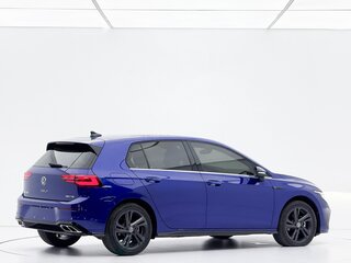 2022 Volkswagen Golf VIII, синий, 1840000 рублей, вид 2