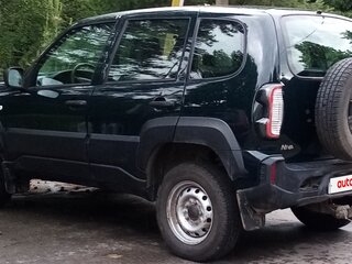 2023 Lada (ВАЗ) Niva Travel I, зелёный, 1050000 рублей, вид 1