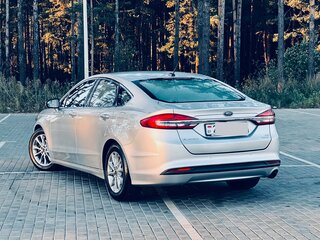 2016 Ford Fusion (North America) II Рестайлинг, серебристый, 1150000 рублей, вид 5