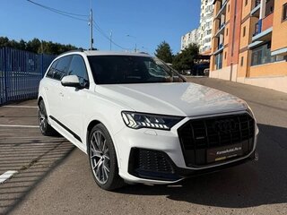 2021 Audi Q7 50 TDI II (4M) Рестайлинг, белый, 8200000 рублей, вид 1