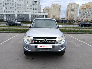 2011 Mitsubishi Pajero IV Рестайлинг 1, серебристый, 1850000 рублей, вид 1