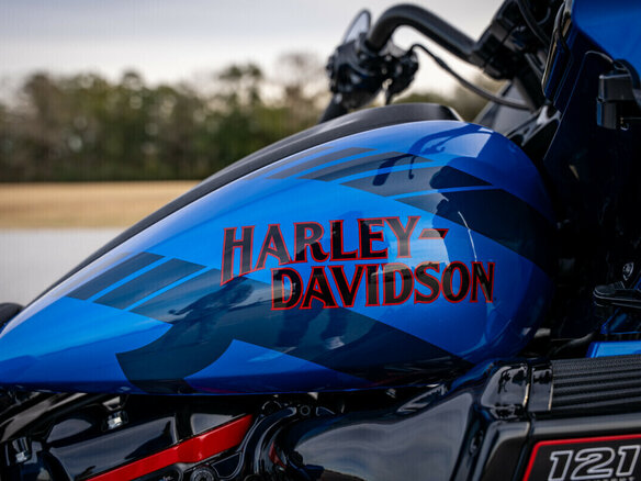 2026 Harley-Davidson CVO Road Glide ST, синий, 5790000 рублей - вид 8