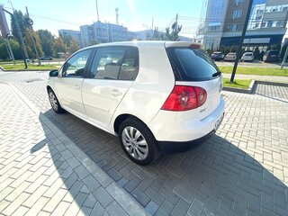 2006 Volkswagen Golf V, белый, 400000 рублей, вид 5