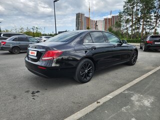 2018 Mercedes-Benz E-Класс 200 V (W213, S213, C238), чёрный, 2000000 рублей, вид 5