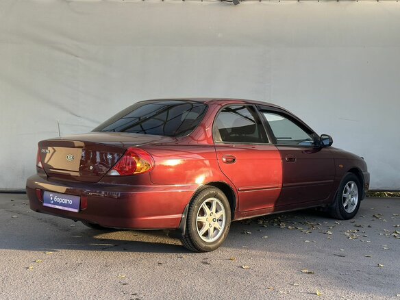 2006 Kia Spectra I Рестайлинг 2, красный, 350000 рублей - вид 3