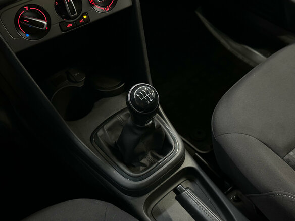 2019 Volkswagen Polo V Рестайлинг, синий, 1110000 рублей - вид 15