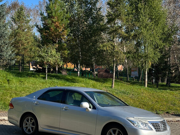2010 Toyota Crown XIII (S200), серый, 1500000 рублей - вид 6