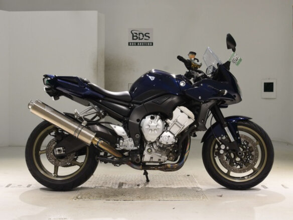 2010 Yamaha FZ1, синий - вид 3