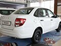 2026 Lada (ВАЗ) Granta I Рестайлинг, белый - вид 3