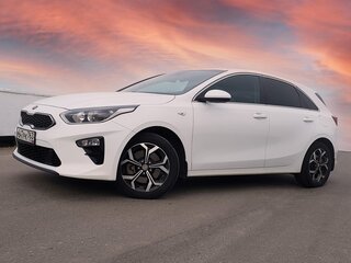 2018 Kia Ceed III, белый, 1400000 рублей, вид 1