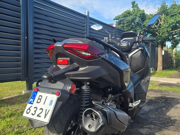 2025 Yamaha XMAX, чёрный, 750000 рублей - вид 10