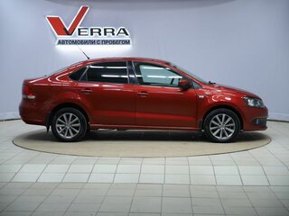 2012 Volkswagen Polo V, красный, 700000 рублей, вид 4