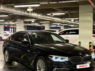 2019 BMW 5 серии 530i VII (G30/G31/G38), чёрный, 1670000 рублей, вид 3