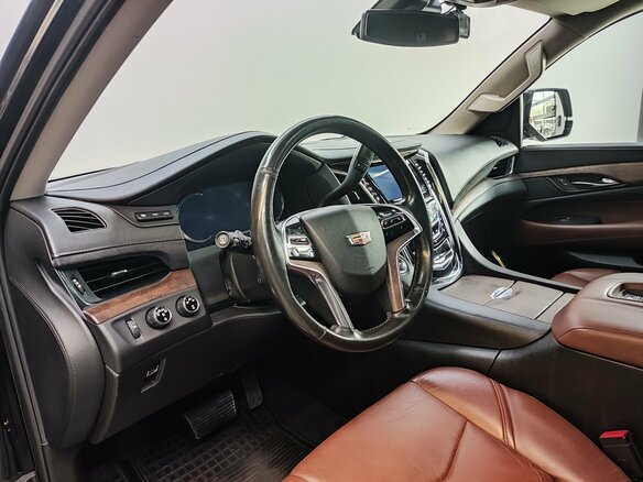 2016 Cadillac Escalade IV, чёрный, 4000000 рублей - вид 13