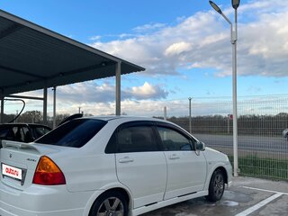 2004 Suzuki Aerio, белый, 450000 рублей, вид 2