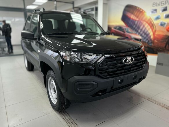 2026 Lada (ВАЗ) Niva Travel I Рестайлинг, чёрный - вид 1