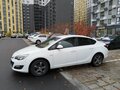 2014 Opel Astra J Рестайлинг, белый, 790000 рублей - вид 2