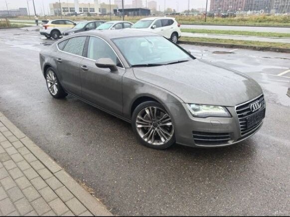 2010 Audi A7 I (4G), серый, 1700000 рублей - вид 3