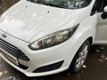 2015 Ford Fiesta Mk6 Рестайлинг, белый, 850000 рублей - вид 11