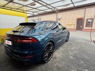 2019 Audi Q8 45 TDI I (4M), синий, 6300000 рублей, вид 2