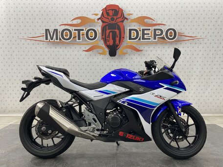 2018 Suzuki GSX 250 R, синий, 325000 рублей, вид 1