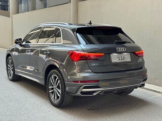 2021 Audi Q3 35 TFSI II (F3), серый, 2400000 рублей, вид 3
