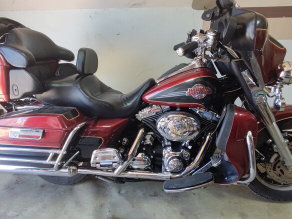 2007 Harley-Davidson Electra Glide, пурпурный, 990000 рублей - вид 1