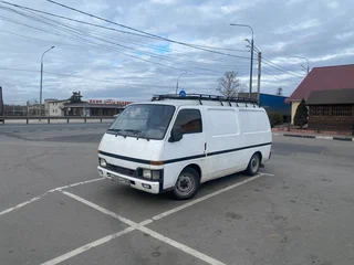 1990 Isuzu Midi, белый, 250000 рублей, вид 1