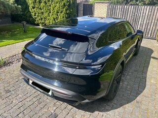 2021 Porsche Taycan 4S Cross Turismo I, чёрный, 6000000 рублей, вид 5