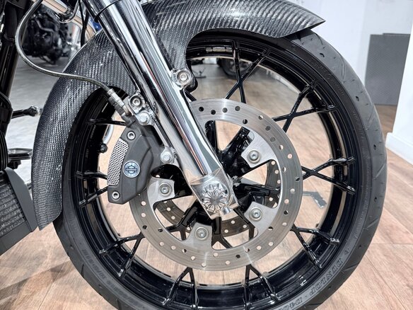 2018 Harley-Davidson Road Glide, пурпурный, 1899000 рублей - вид 35