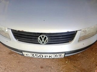 1997 Volkswagen Passat B5, серебристый, 300000 рублей, вид 1