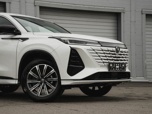 2024 Changan CS75 Plus III, белый - вид 4