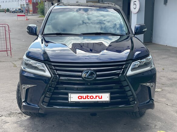 2017 Lexus LX 570 III Рестайлинг 2, синий, 11200000 рублей - вид 1