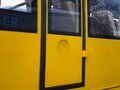 2006 King Long XMQ6840G, жёлтый, 1500000 рублей - вид 7