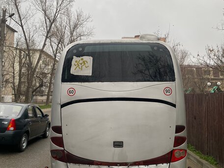 2004 Yutong ZK6831H, серый, 420000 рублей, вид 5