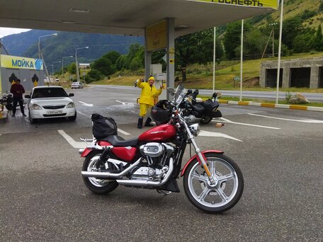 2005 Harley-Davidson Sportster 1200, красный, 650000 рублей, вид 4