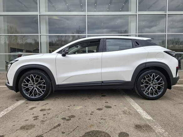 2025 Changan UNI-T I, белый, 3459900 рублей - вид 5