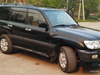 2005 Toyota Land Cruiser 100 Series Рестайлинг 2, чёрный, 2700000 рублей, вид 1