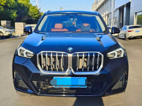 2026 BMW X1 Long 25Li sDrive III (U11/U12), чёрный, 3882163 рублей, вид 2