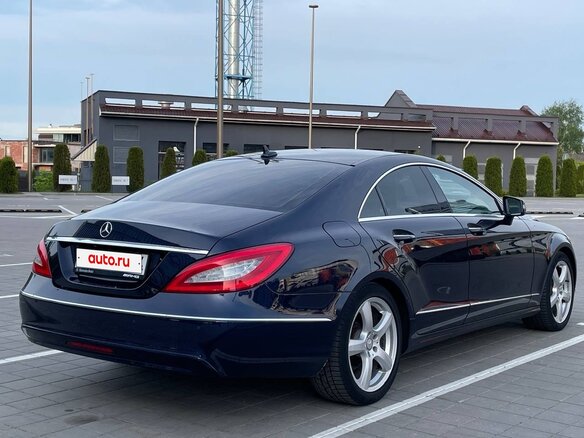 2013 Mercedes-Benz CLS 350 II (C218), синий, 1680000 рублей - вид 4