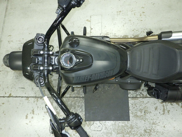 2019 Harley-Davidson Fat Bob, чёрный, 1470000 рублей - вид 6