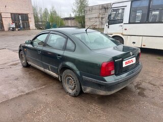 1997 Volkswagen Passat B5, зелёный, 235000 рублей, вид 3