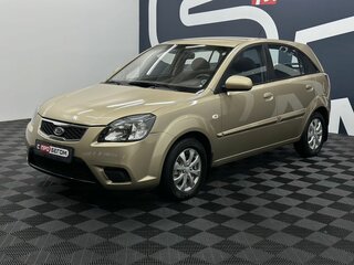 2011 Kia Rio II Рестайлинг, бежевый, 719900 рублей, вид 3