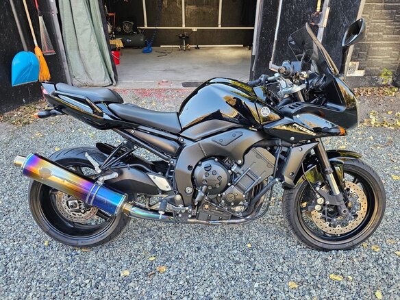 2010 Yamaha FZ1, чёрный, 750000 рублей - вид 6