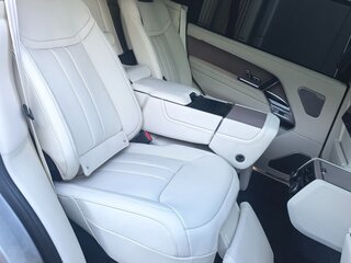 2026 Land Rover Range Rover P530 MHEV Long V, золотистый, 28500000 рублей, вид 3